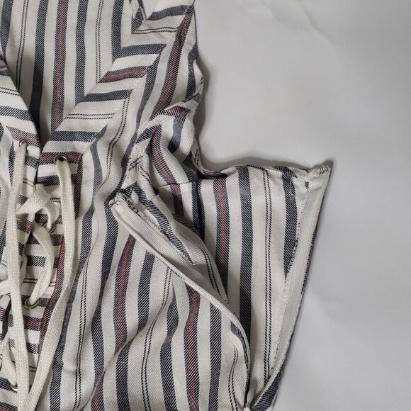 Doe & Rae Summer Time Dress - Picture 4 of 8